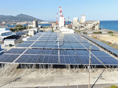 発電できるカーポート——兵庫県クリーンエネルギーソリューション